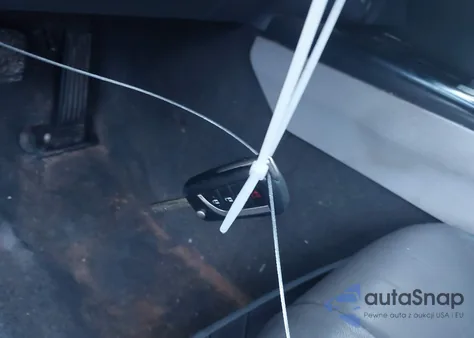 2020 Toyota Camry Le из США, поврежденный, VIN 4T1C11AK8LU400249